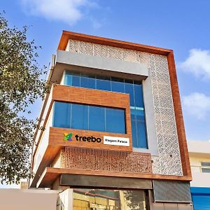 Treebo Elegant Palace